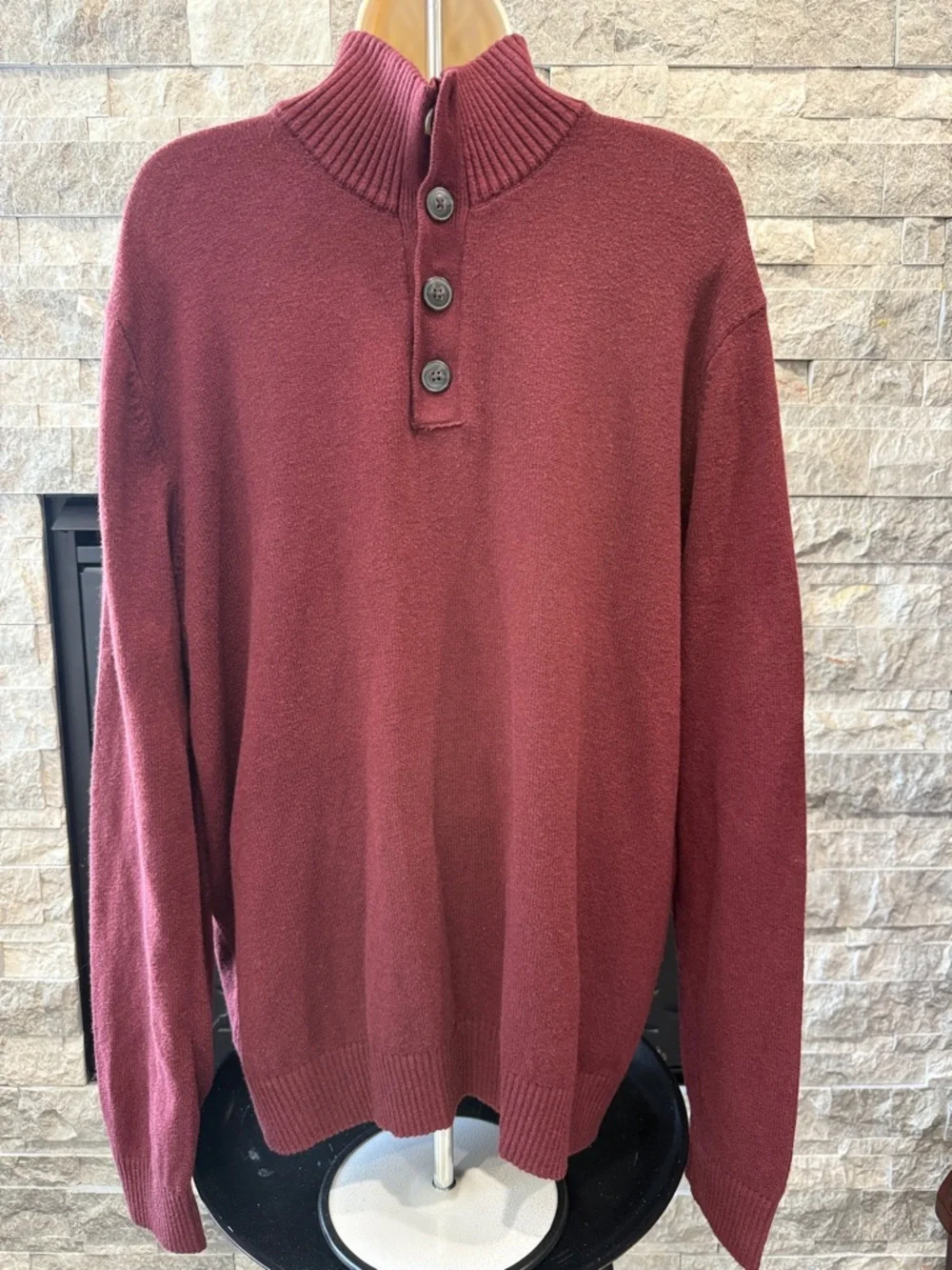 Banana Republic Men's Button Mock Neck Sweater in Burgandy